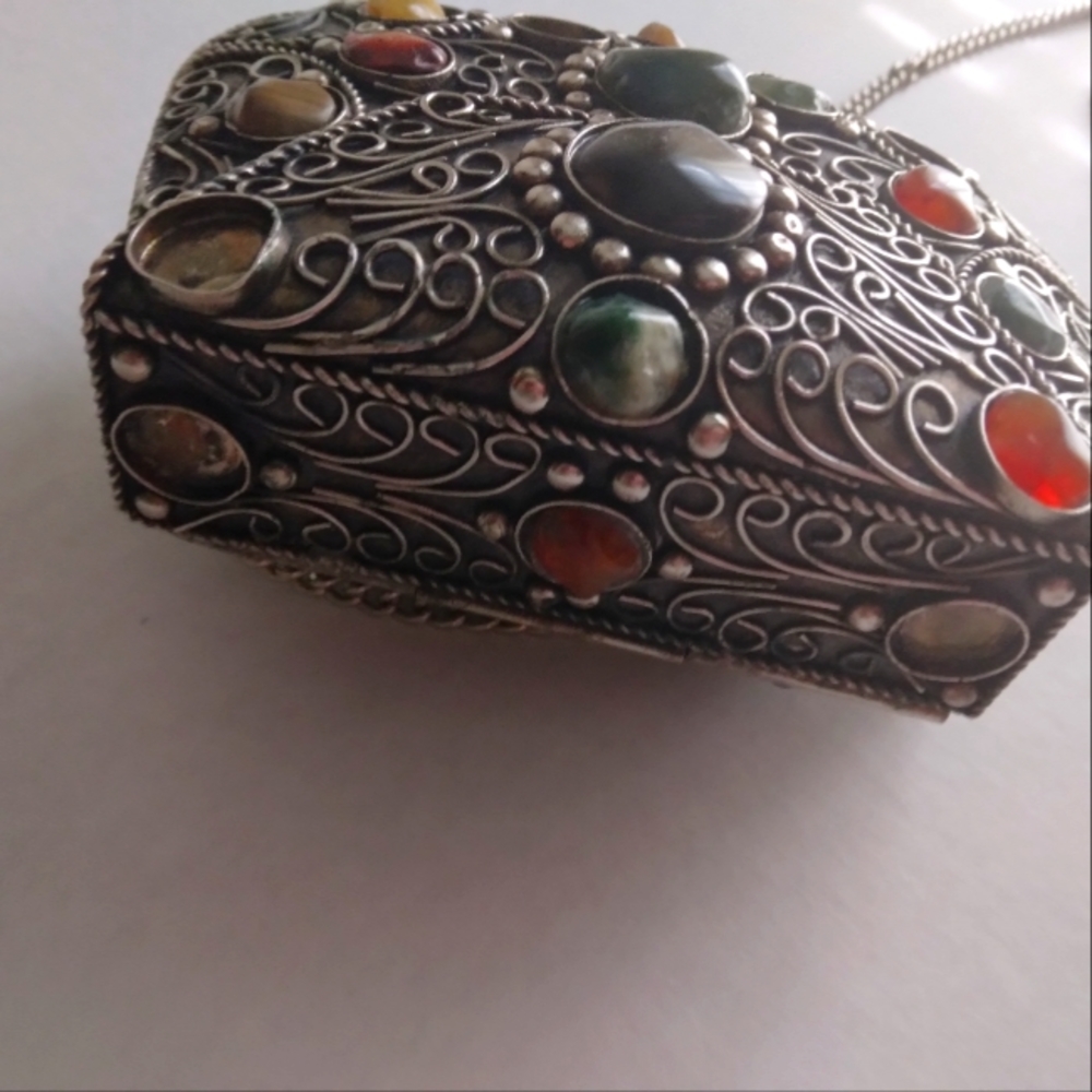 Metal Purse - Picture 3 of 6